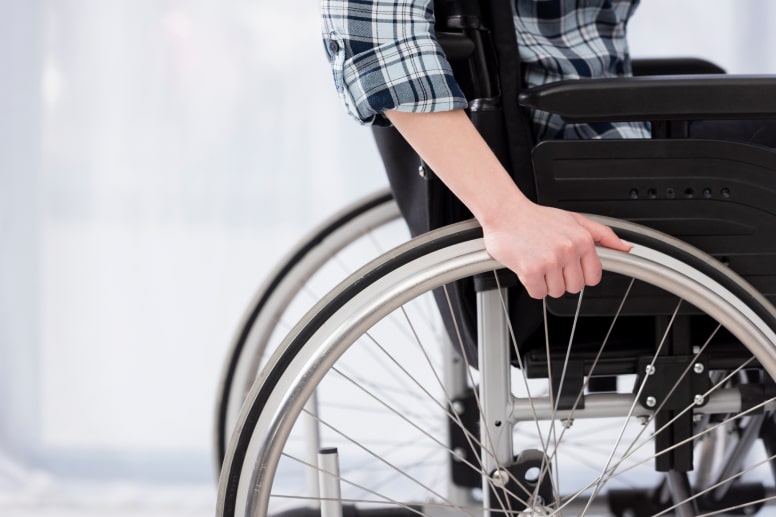 Боли в спине: как избежать инвалидного кресла